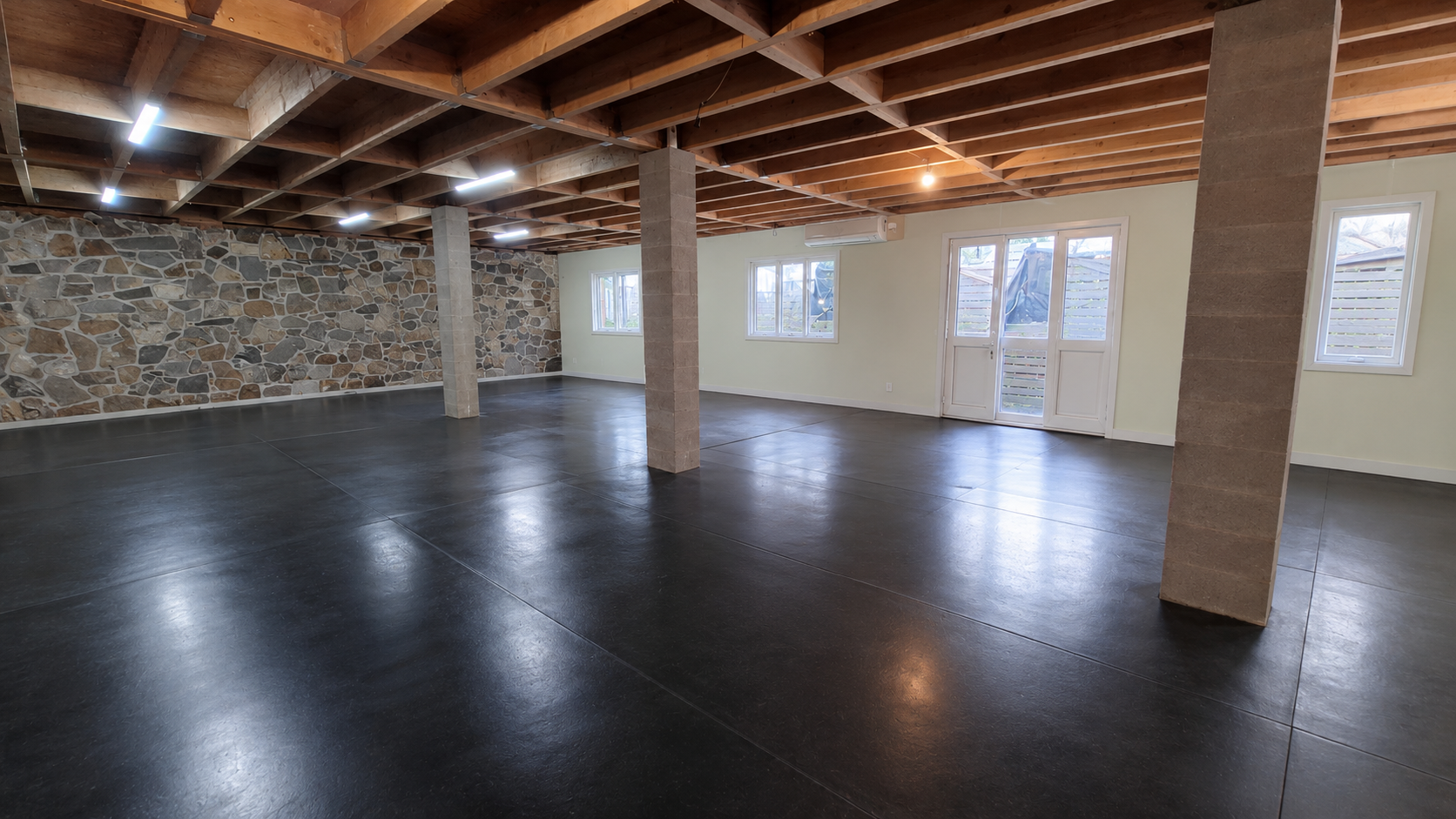 Appartement et espace commercial, vue principale
